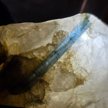 Load image into Gallery viewer, Blue Tourmaline in Quartz Display – 蓝碧玺共生石英矿物摆件