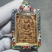 Load image into Gallery viewer, 龙宫舍利 Somdej – Sacred Amulet for Protection, Peace & Strength