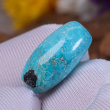 Load image into Gallery viewer, Turquoise Barrel Shaped Bead (Hubei) – 湖北绿松石桶珠路路通