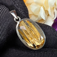 Load image into Gallery viewer, Golden Rutilated Quartz Pendant – 金钛晶吊坠