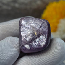 Load image into Gallery viewer, Polished Purple Lepidolite Tumbled Stone – 抛光紫锂云母随形石
