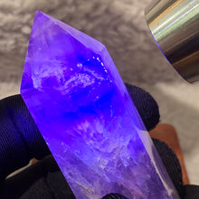 Load image into Gallery viewer, Fluorite Pointer – 萤石水晶柱