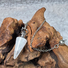 Load image into Gallery viewer, Crystal Pendulum (Thin Shaped) – 水晶细型灵摆