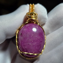 Load image into Gallery viewer, Red Ruby Wire Wrapped Pendant – 红宝石绕线吊坠