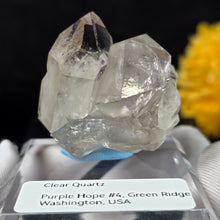 Load image into Gallery viewer, Clear Quartz Specimen (Green Ridge, Washington, USA) – 美国华盛顿州 Green Ridge 天然透明水晶矿物标本
