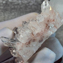 Load image into Gallery viewer, Pink Lemurian Quartz Cluster (Colombia) – 哥伦比亚粉红利莫里亚水晶簇
