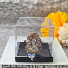 Load image into Gallery viewer, Hyalite Opal Specimen (Mexico) – 墨西哥水胆蛋白石矿标