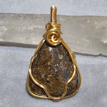 Load image into Gallery viewer, Bronzite Wire Wrapped Pendant – 古铜辉石绕线吊坠