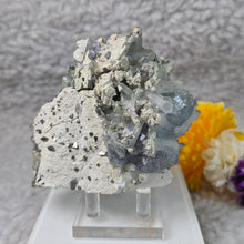 Load image into Gallery viewer, Fluorite on Quartz with Arsenopyrite & Dolomite Specimen (Yaogangxian Mine, Hunan, China) – 湖南瑶岗仙矿萤石共生石英毒砂方解石白云石矿物标本