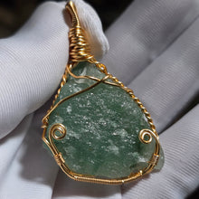 Load image into Gallery viewer, Raw Aventurine Wire Wrapped Pendant – 天然东陵石原石绕线吊坠
