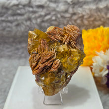 Load image into Gallery viewer, Yellow Fluorite Mineral Specimen (Morocco) – 摩洛哥天然黄色萤石矿物标本