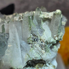 Load image into Gallery viewer, Fluorite on Quartz with Arsenopyrite & Dolomite Specimen (Yaogangxian Mine, Hunan, China) – 湖南瑶岗仙矿萤石共生石英毒砂方解石白云石矿物标本