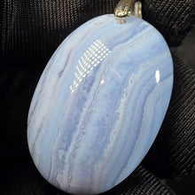 Load image into Gallery viewer, Blue Lace Agate Pendant – 蓝纹玛瑙吊坠