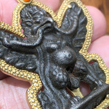 Load image into Gallery viewer, Tibetan Garuda Pendant – 西藏天铁大鹏鸟吊坠