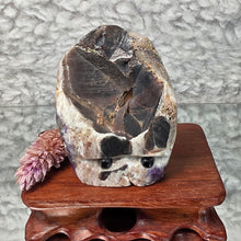 Load image into Gallery viewer, Amethyst “Groot” Display – 紫水晶格鲁特摆件