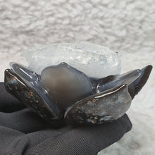 Load image into Gallery viewer, Agate Lotus Flower Carving – Purity & Calm Display
