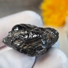 Load image into Gallery viewer, Botryoidal Hematite Specimen Display (Morocco) – 摩洛哥葡萄状赤铁矿标本摆件