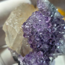 Load image into Gallery viewer, Amethyst Stalactite with Calcite Specimen (Uruguay) – 乌拉圭紫水晶钟乳石共生方解石标本
