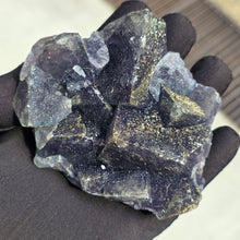 Load image into Gallery viewer, Colour-Changing Fluorite with Pyrite (Nigeria) – 尼日利亚变色萤石共生黄铁矿