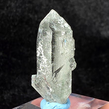 Load image into Gallery viewer, Indian Himalayas Quartz Pointer – 印度喜马拉雅水晶柱