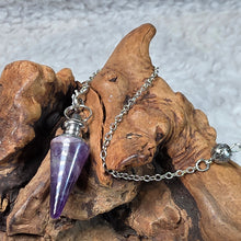Load image into Gallery viewer, Crystal Pendulum (Thin Shaped) – 水晶细型灵摆