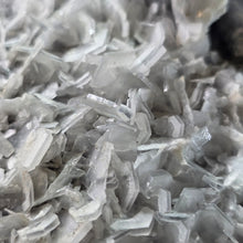 Load image into Gallery viewer, Calcite Display – Hunan, China | 湖南方解石矿物摆件