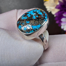 Load image into Gallery viewer, Persian Turquoise with Pyrite Ring (Non-Adjustable) – 波斯绿松石配黄铁矿戒指