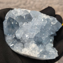Load image into Gallery viewer, Top-Grade Celestite Specimen Display (Madagascar) – 顶级马达加斯加天青石标本摆件
