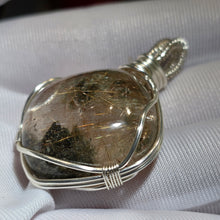 Load image into Gallery viewer, Rare Himalayan Rutiles & Green Phantom Quartz with Micro-Enhydro Wire Wrapped Pendant – 喜马拉雅发晶+绿幽灵+微型水胆水晶绕线吊坠