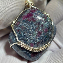 Load image into Gallery viewer, Ruby with Fuchsite & Kyanite Wire Wrapped Pendant – 红宝石共生铝云母蓝晶石绕线吊坠