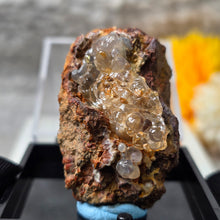 Load image into Gallery viewer, Hyalite Opal Specimen (Mexico) – 墨西哥水胆蛋白石矿标