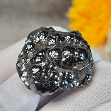 Load image into Gallery viewer, Botryoidal Hematite Specimen Display (Morocco) – 摩洛哥葡萄状赤铁矿标本摆件