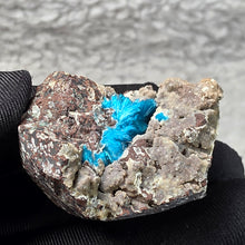 Load image into Gallery viewer, Cavansite – Rare Electric Blue Crystal of Inspiration & Higher Awareness