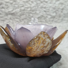 Load image into Gallery viewer, Agate Lotus Flower Carving – Purity & Calm Display