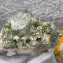 Load image into Gallery viewer, Green Phantom Quartz Cluster (Pakistan) – 巴基斯坦绿幽灵水晶簇