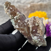 Load image into Gallery viewer, Amethyst with Chlorite and Calcite Specimen (Hubei, China) – 湖北紫水晶共生绿泥石与方解石矿标