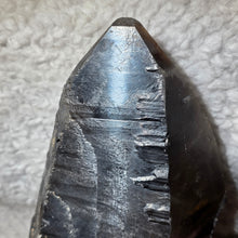 Load image into Gallery viewer, 8.74kg Cathedral Smoky Quartz Pointer (Brazil) – 巴西教堂形烟晶指针标本