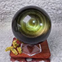Load image into Gallery viewer, Golden Sheen Obsidian Sphere – 金曜石球
