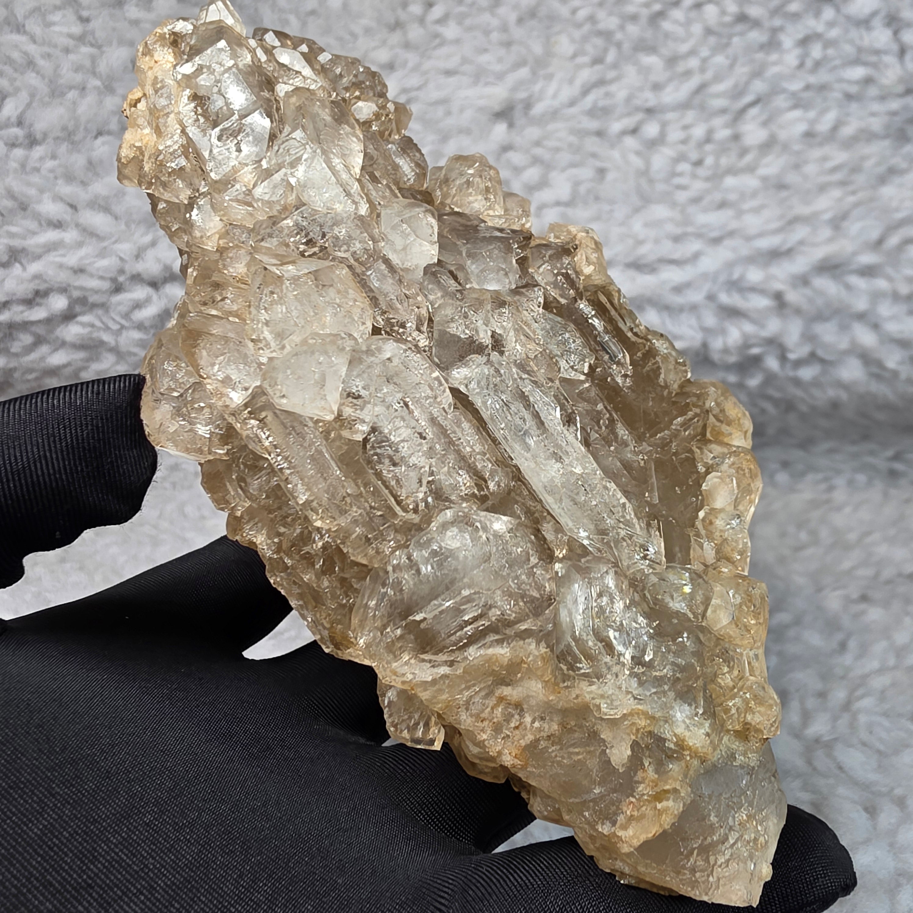 Unique Crystal / Stones – Living Gems SG
