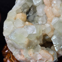 Load image into Gallery viewer, Jumbo Green Apophyllite with Stilbite Mineral Specimen (Maharashtra, India) – 印度马哈拉施特拉邦大型绿色鱼眼石共生辉沸石天然矿物标本
