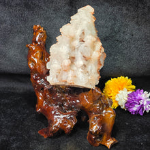 Load image into Gallery viewer, Pagoda Calcite Mineral Display (Hubei, China) – 中国湖北天然宝塔方解石矿物摆件
