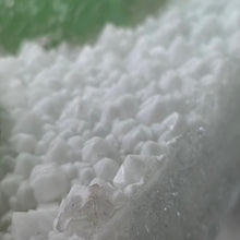 Load image into Gallery viewer, Green Fluorite on Milky Quartz Mineral Specimen (Xianghualing, Hunan, China) – 中国湖南香花岭绿色萤石共生乳白石英天然矿物标本
