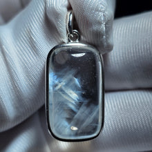Load image into Gallery viewer, Blue Needle Quartz Pendant – 天然蓝针水晶吊坠
