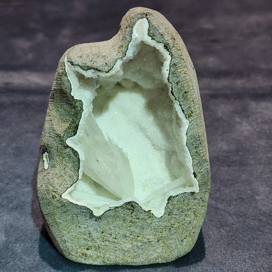 ✨ Natural Scolecite Geode ✨