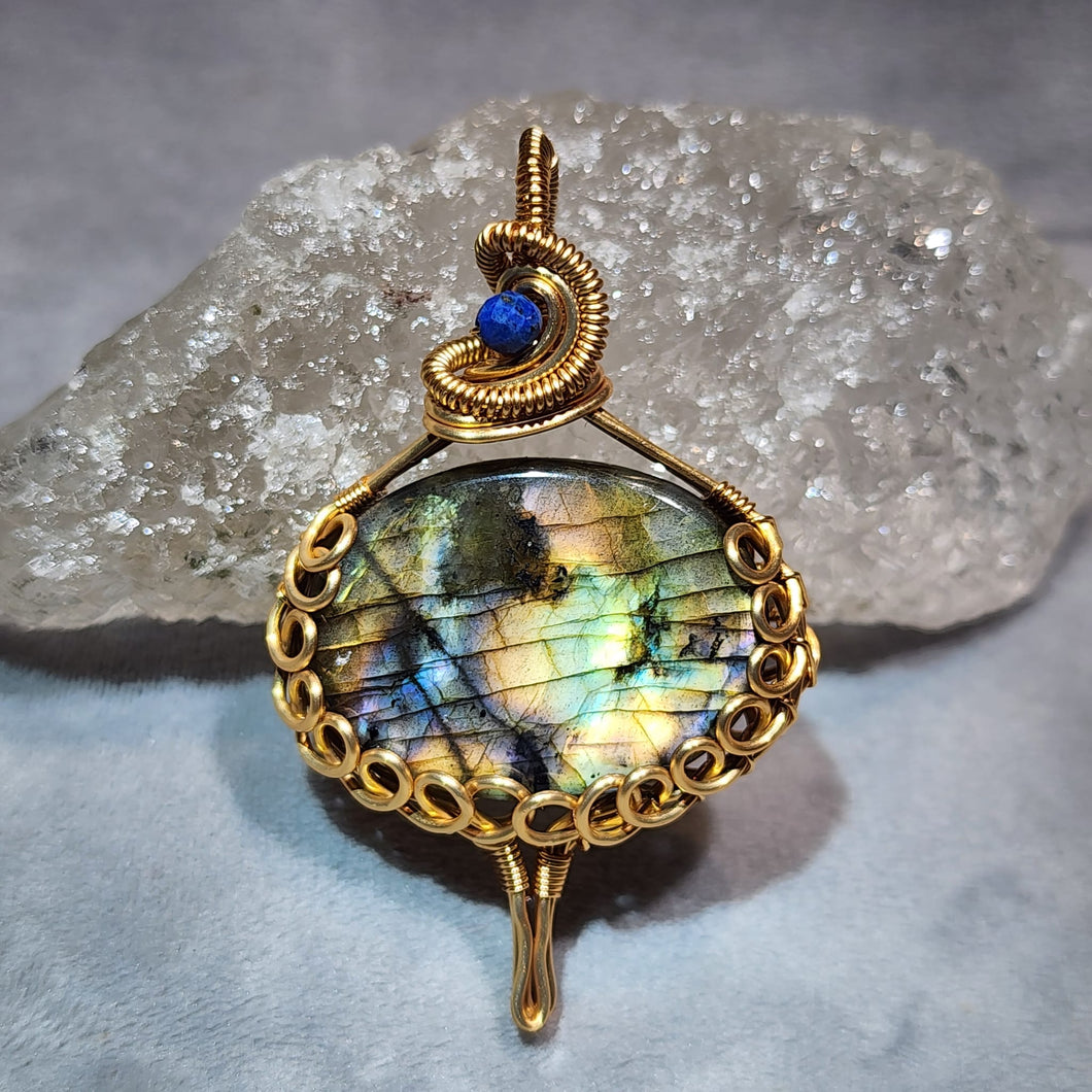 Handmade Wire Wrapped Labradorite Pendant – Transformation & Protection Crystal Jewelry