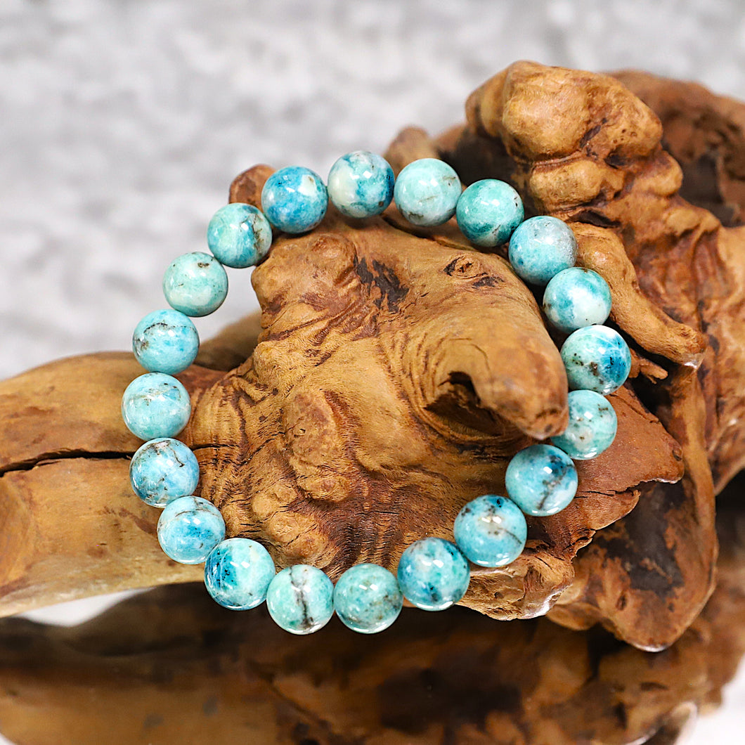 Radiate Positive Energy with Our Blue Green Hackmanite Bracelet!