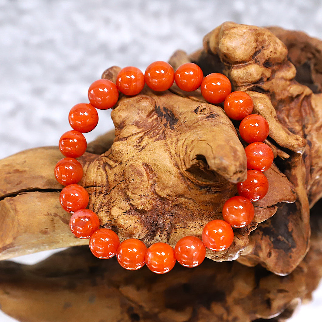 Good Grade Nanhong Agate Bracelet – Wealth, Protection & Timeless Beauty