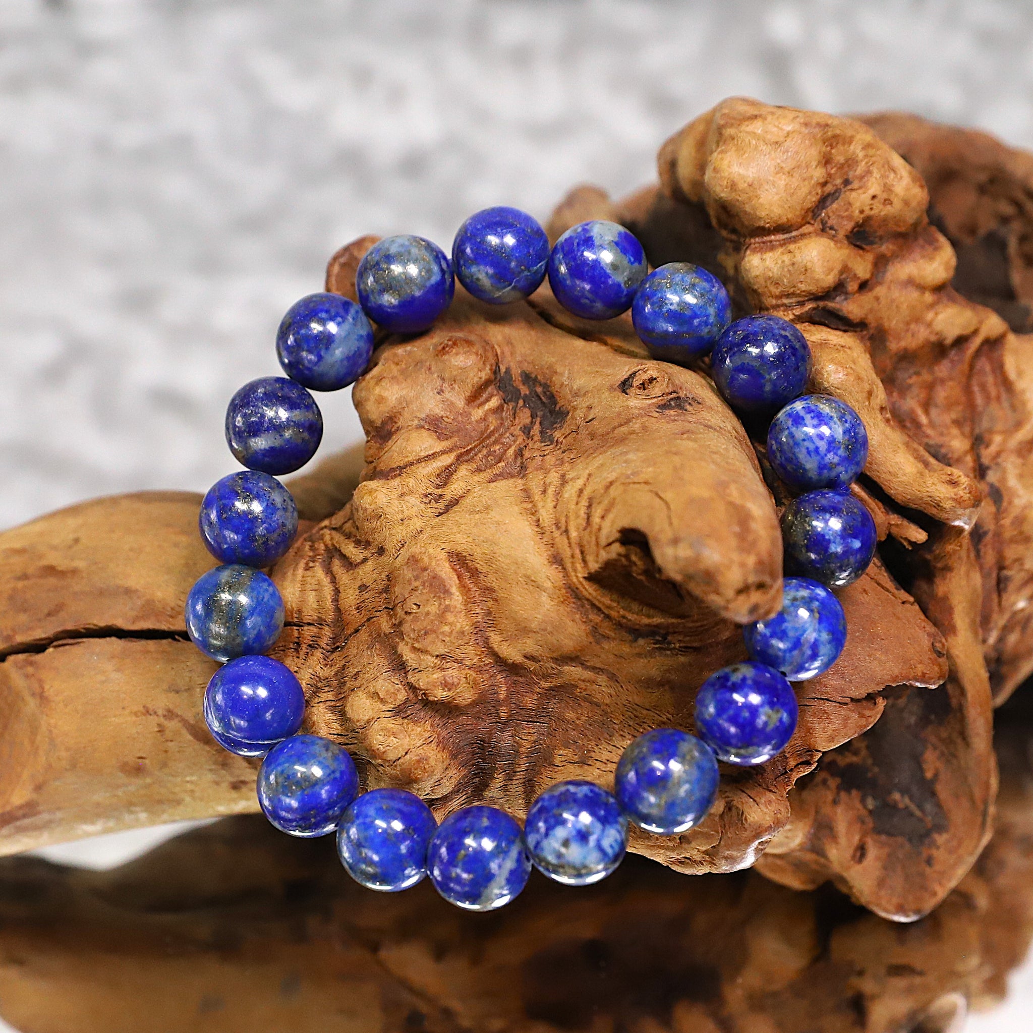 ✨ Lapis Lazuli Bracelet – Your Stone of Wisdom & Truth