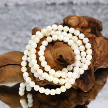 Load image into Gallery viewer, One Line Tridacna Bracelet &amp; 108 Beads
