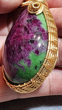 Load image into Gallery viewer, 💚 Ruby Zoisite Wire-Wrapped Pendant (In-House Customised)💕
